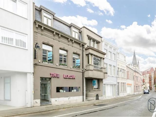 Local Commercial vente à Renaix, Oost-Vlaanderen
