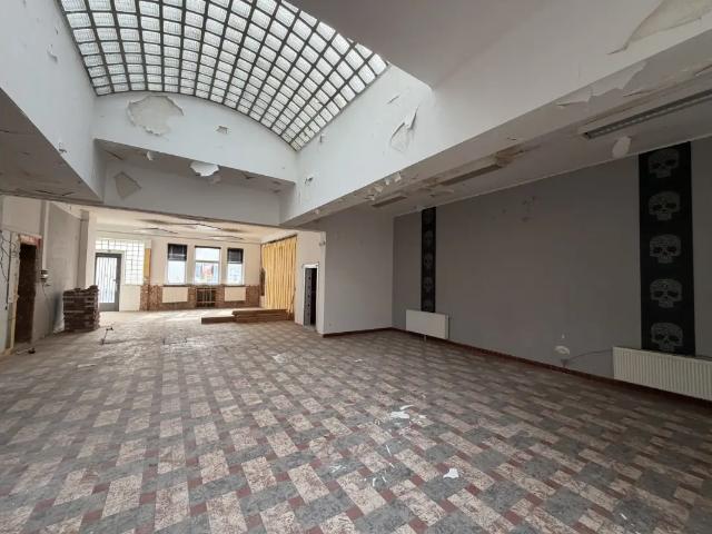 Local Commercial vente à Jemelle, Wallonie