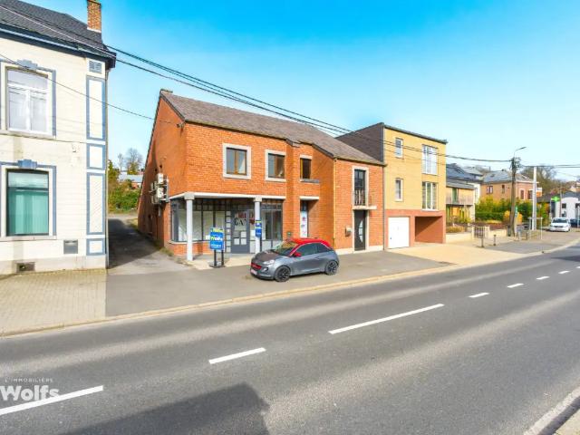 Local Commercial vente à Bassenge, Wallonie