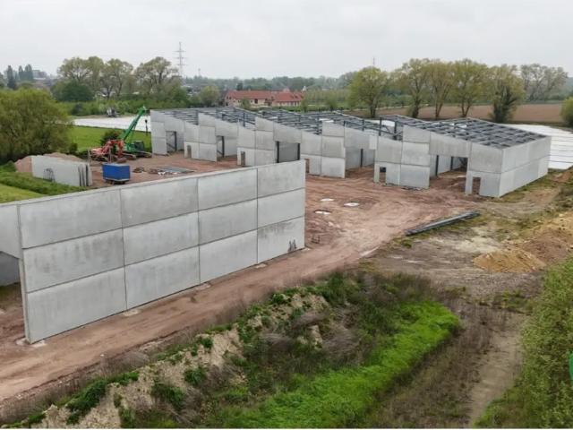 Local Commercial vente à Roeselare, West-Vlaanderen