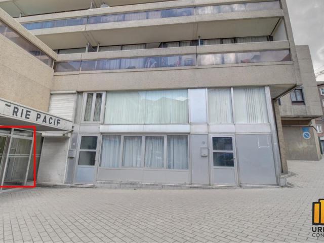 Local Commercial vente à D'hoye, Bruxelles