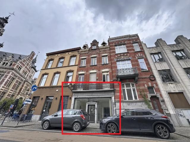 Local Commercial vente à Schaarbeek, Bruxelles