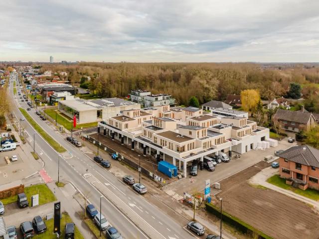 Local Commercial vente à Laethem-saint-martin, Oost-Vlaanderen