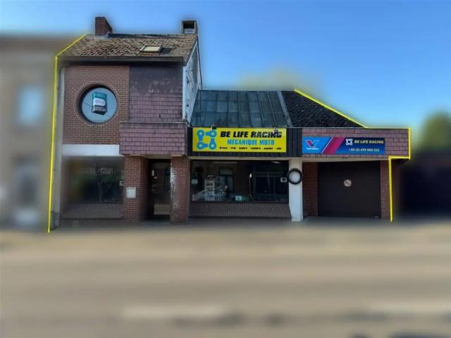 Local Commercial vente à Sombreffe, Wallonie