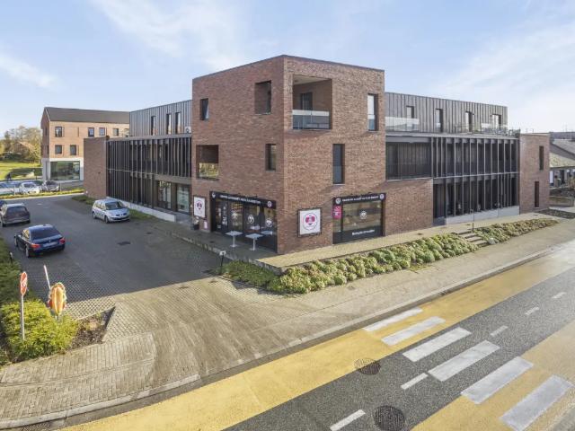 Local Commercial vente à Tielt-winge, Brabant