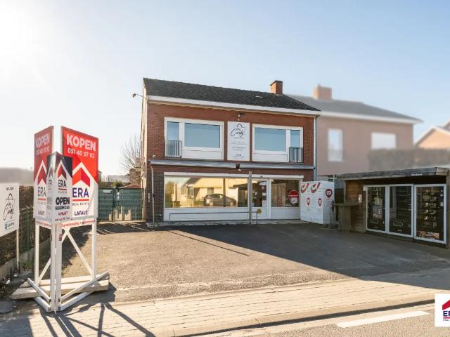 Local Commercial vente à Tielt, West-Vlaanderen