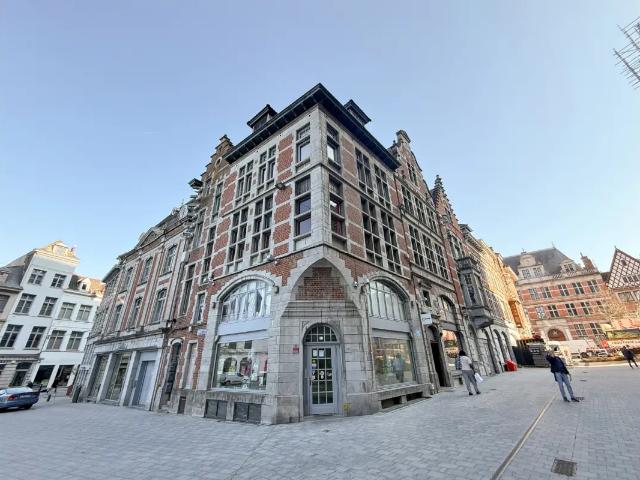 Local Commercial vente à Brunehaut, Wallonie