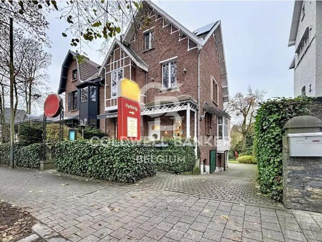 Local Commercial vente à Uccle, Bruxelles