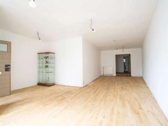 Local Commercial vente à Uccle, Bruxelles