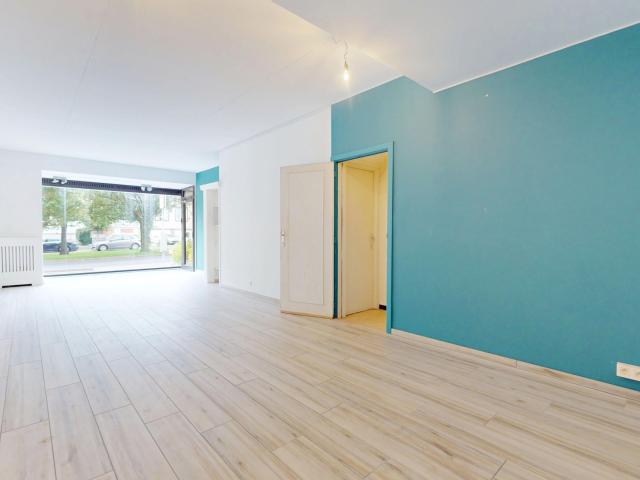 Local Commercial vente à Sint-lambrechts-woluwe, Bruxelles