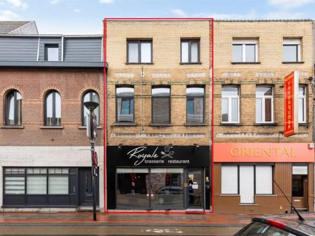 Local Commercial vente à Zwijndrecht, Oost-Vlaanderen