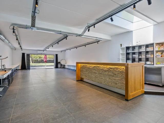 Local Commercial vente à Aalst, Oost-Vlaanderen