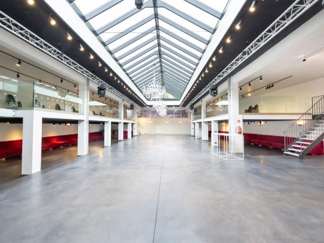 Local Commercial vente à Anderlecht, Bruxelles