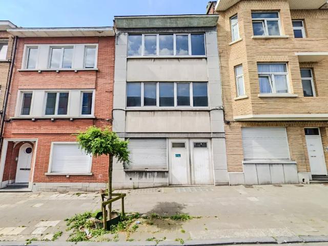 Local Commercial vente à Anderlecht, Bruxelles