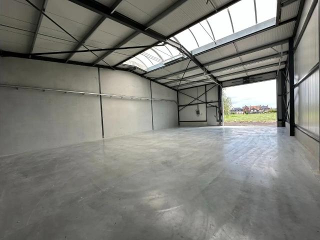 Local Commercial vente à Anzegem, West-Vlaanderen