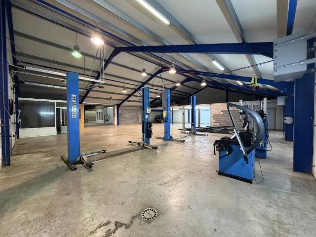 Local Commercial vente à Pondrôme, Beauraing