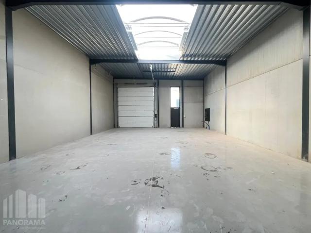 Local Commercial vente à Berlare, Oost-Vlaanderen