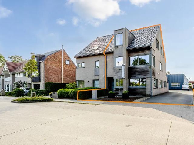 Local Commercial vente à Brugge, West-Vlaanderen