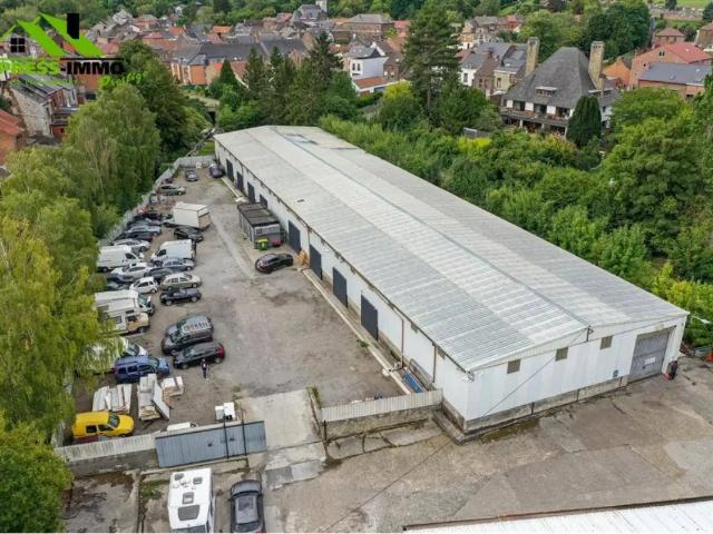 Local Commercial vente à Châtelet, Wallonie