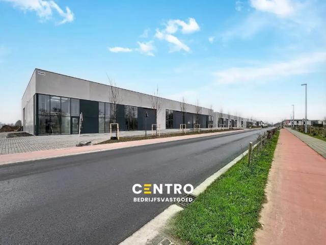 Local Commercial vente à Dentergem, West-Vlaanderen