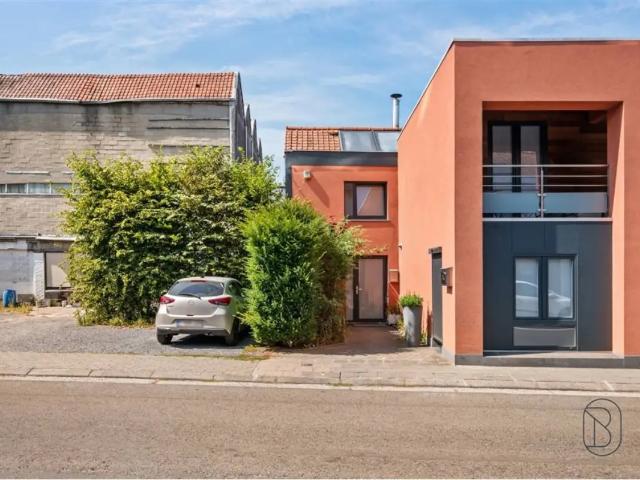 Local Commercial vente à Mouscron, Wallonie
