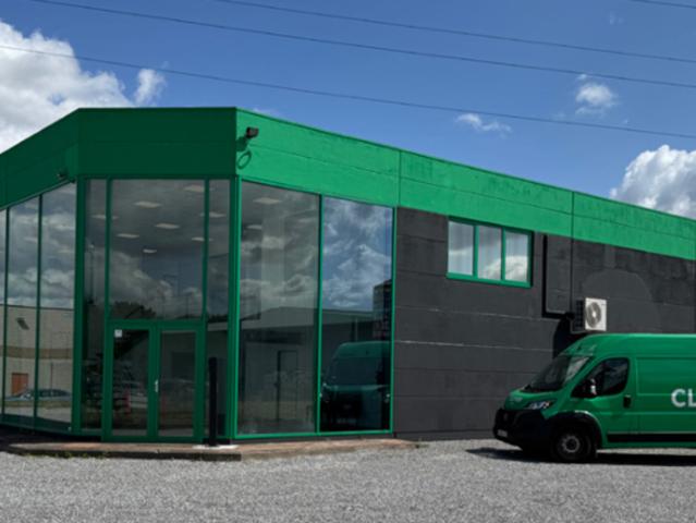 Local Commercial vente à Fleurus, Wallonie