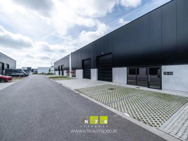 Local Commercial vente à Genk, Limburg