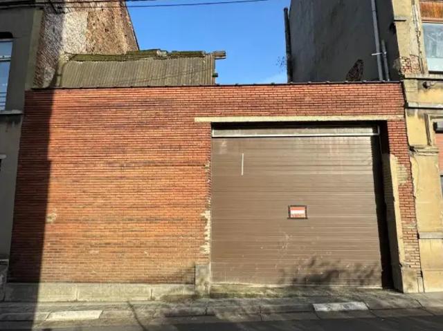Local Commercial vente à Charleroi, Wallonie