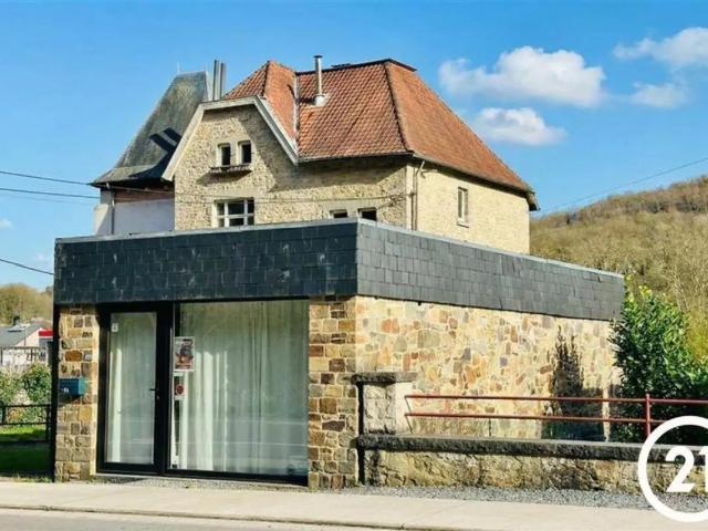 Local Commercial vente à Inzemont, Hastière-Lavaux