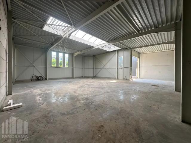 Local Commercial vente à Herzele, Oost-Vlaanderen