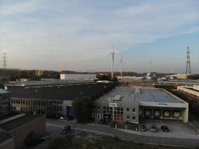 Local Commercial vente à Beersel, Brabant
