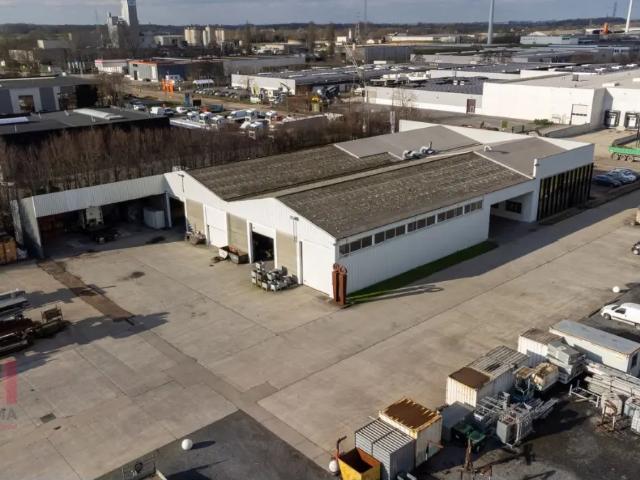 Local Commercial vente à Ieper, West-Vlaanderen