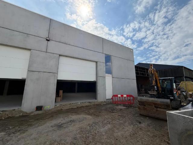Local Commercial vente à Kampenhout, Brabant