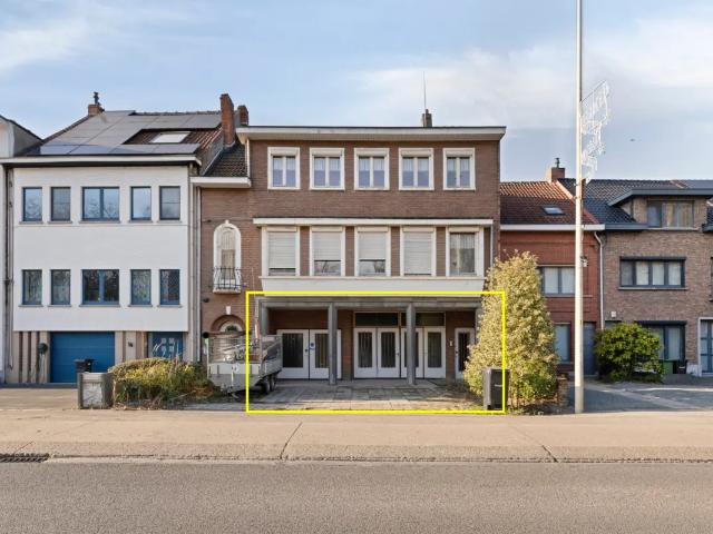 Local Commercial vente à Kruibeke, Oost-Vlaanderen