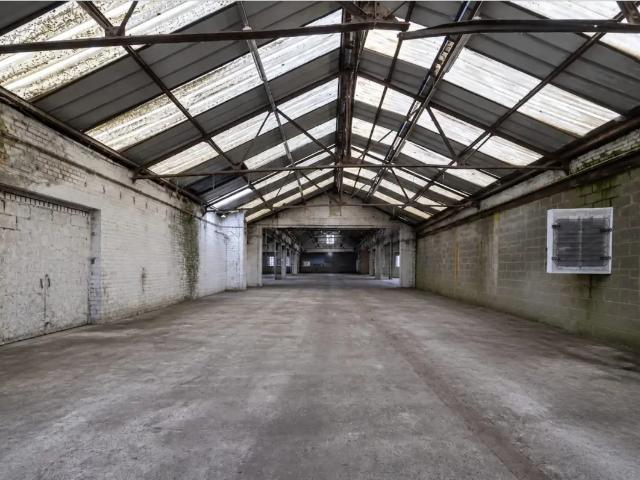 Local Commercial vente à Charleroi, Wallonie
