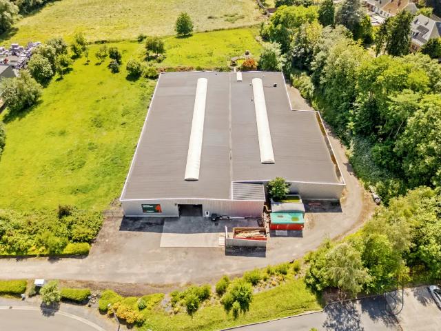 Local Commercial vente à Manage, Wallonie