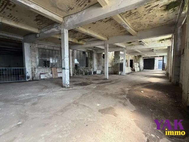 Local Commercial vente à Charleroi, Wallonie