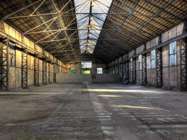 Local Commercial vente à Charleroi, Wallonie