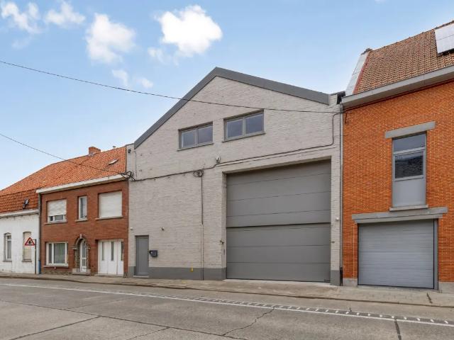Local Commercial vente à Wevelgem, West-Vlaanderen