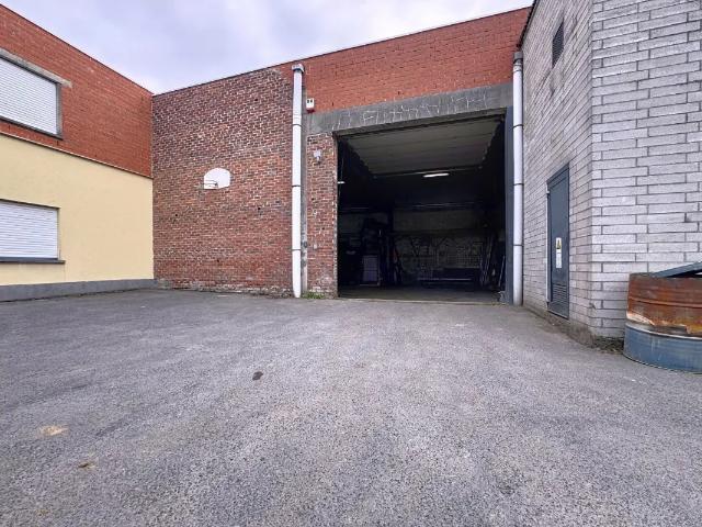 Local Commercial vente à Mouscron, Wallonie