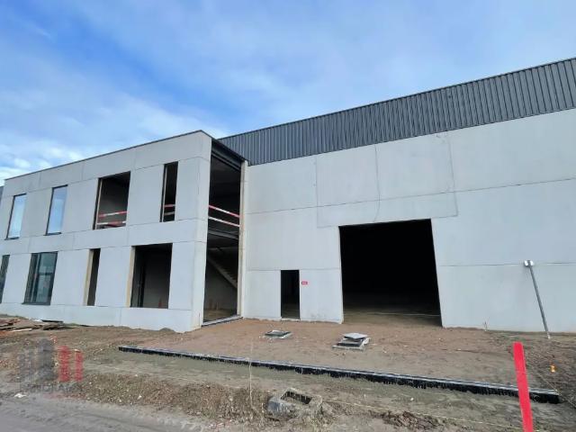 Local Commercial vente à Oostkamp, West-Vlaanderen