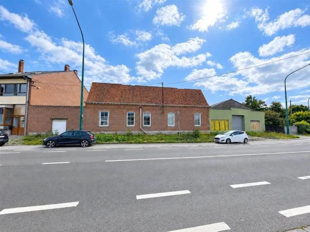 Local Commercial vente à Orcq, Tournai