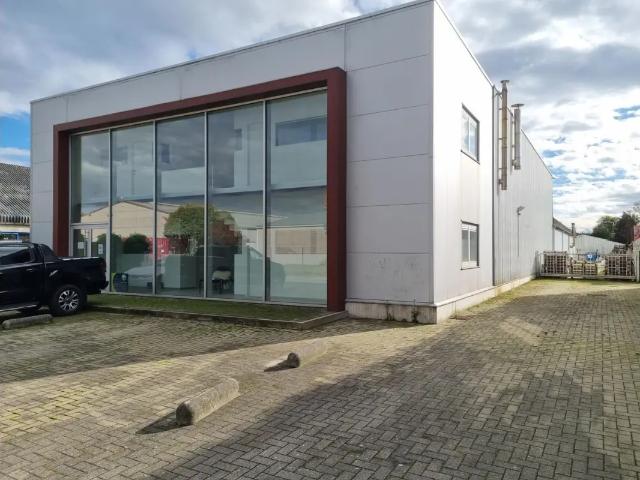 Local Commercial vente à Meeuwen, Limburg