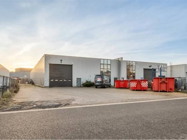Local Commercial vente à Overpelt, Limburg