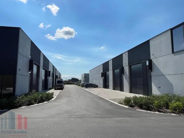 Local Commercial vente à Pittem, West-Vlaanderen