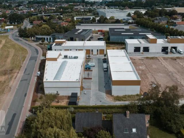 Local Commercial vente à Roeselare, West-Vlaanderen