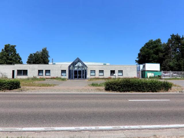 Local Commercial vente à Gelinden, Limburg
