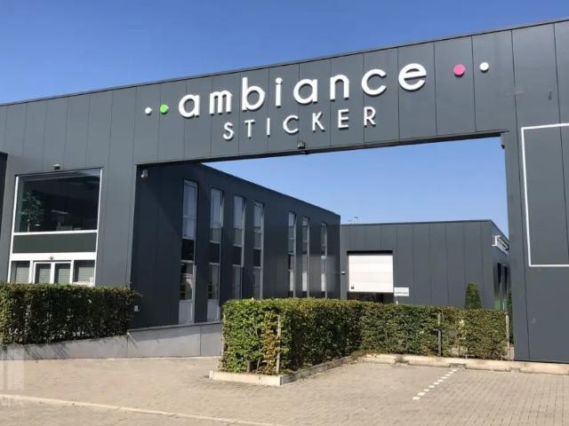 Local Commercial vente à Sint-pieters-leeuw, Brabant
