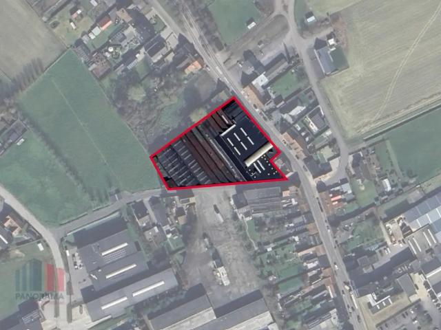 Local Commercial vente à Staden, West-Vlaanderen