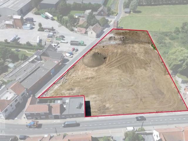 Local Commercial vente à Staden, West-Vlaanderen